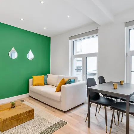Designer - Prime Location For 4 Guests 아파트 *