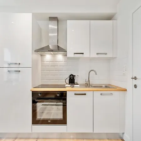 아파트 Designer - Prime Location For 4 Guests